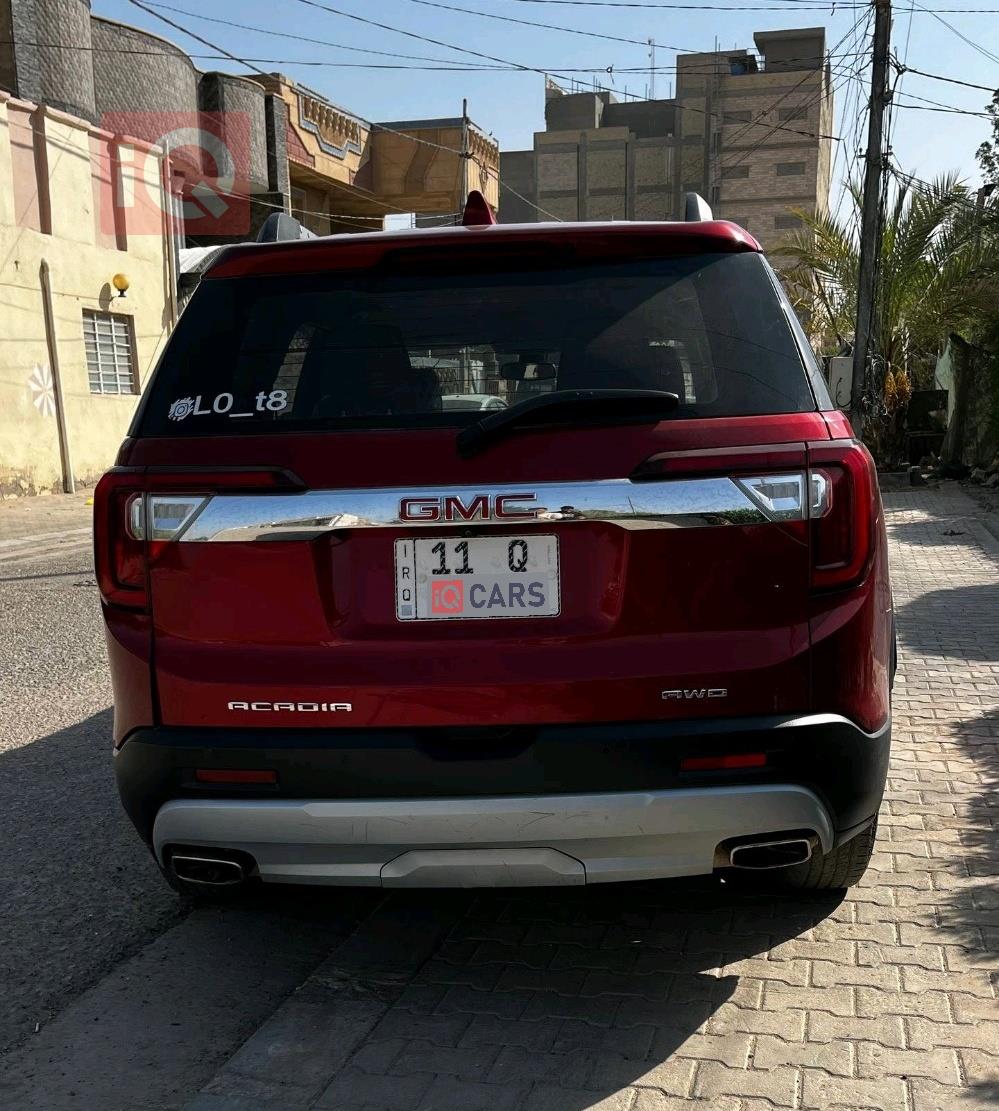 جي ام سي اكاديا